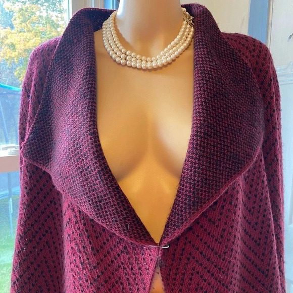 Milano Western Boho Open Red Black Knit Cardigan CoverUP Women S-L Warm Cozy - Picture 6 of 8